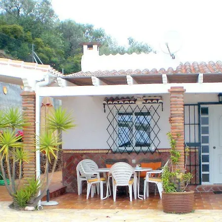 Peperent Mediterraneo * Nerja